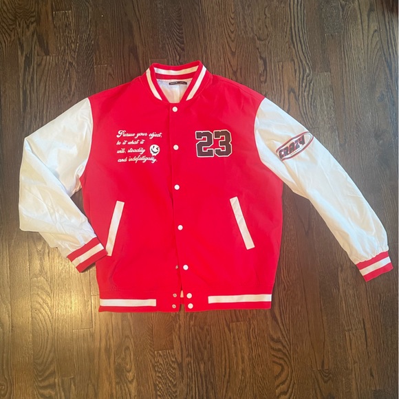 Red and white varsity jacket, unisex. - Picture 2 of 2